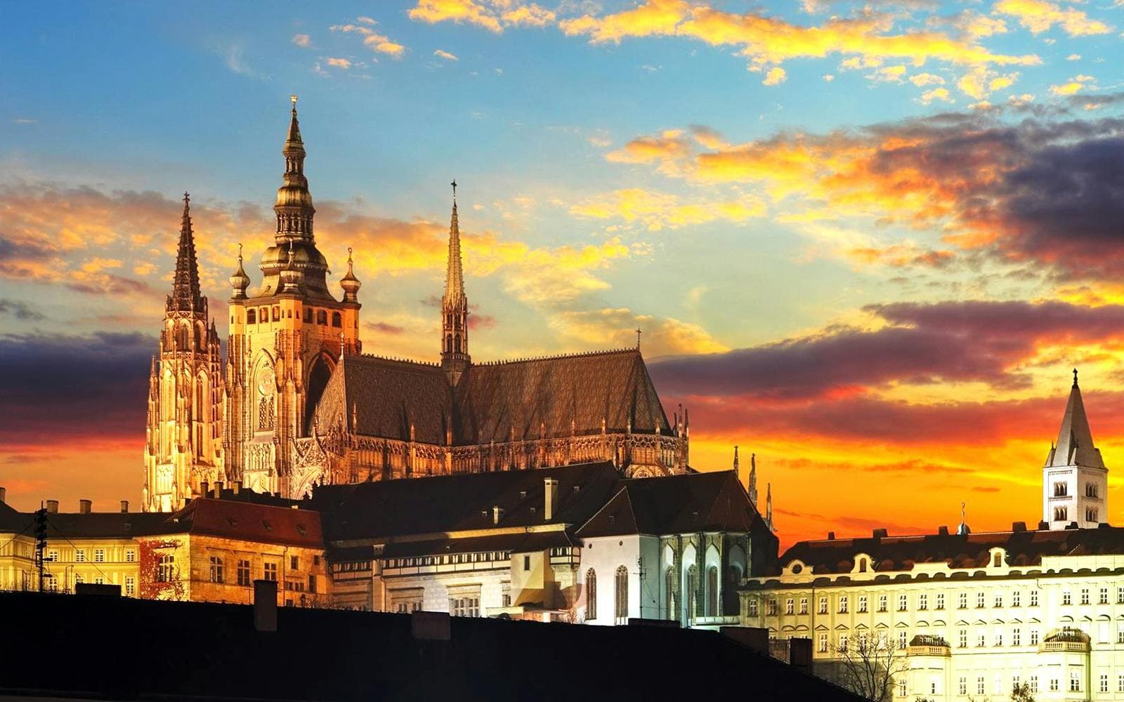 Prague Vltava River Evening Sightseeing Cruise - image 4