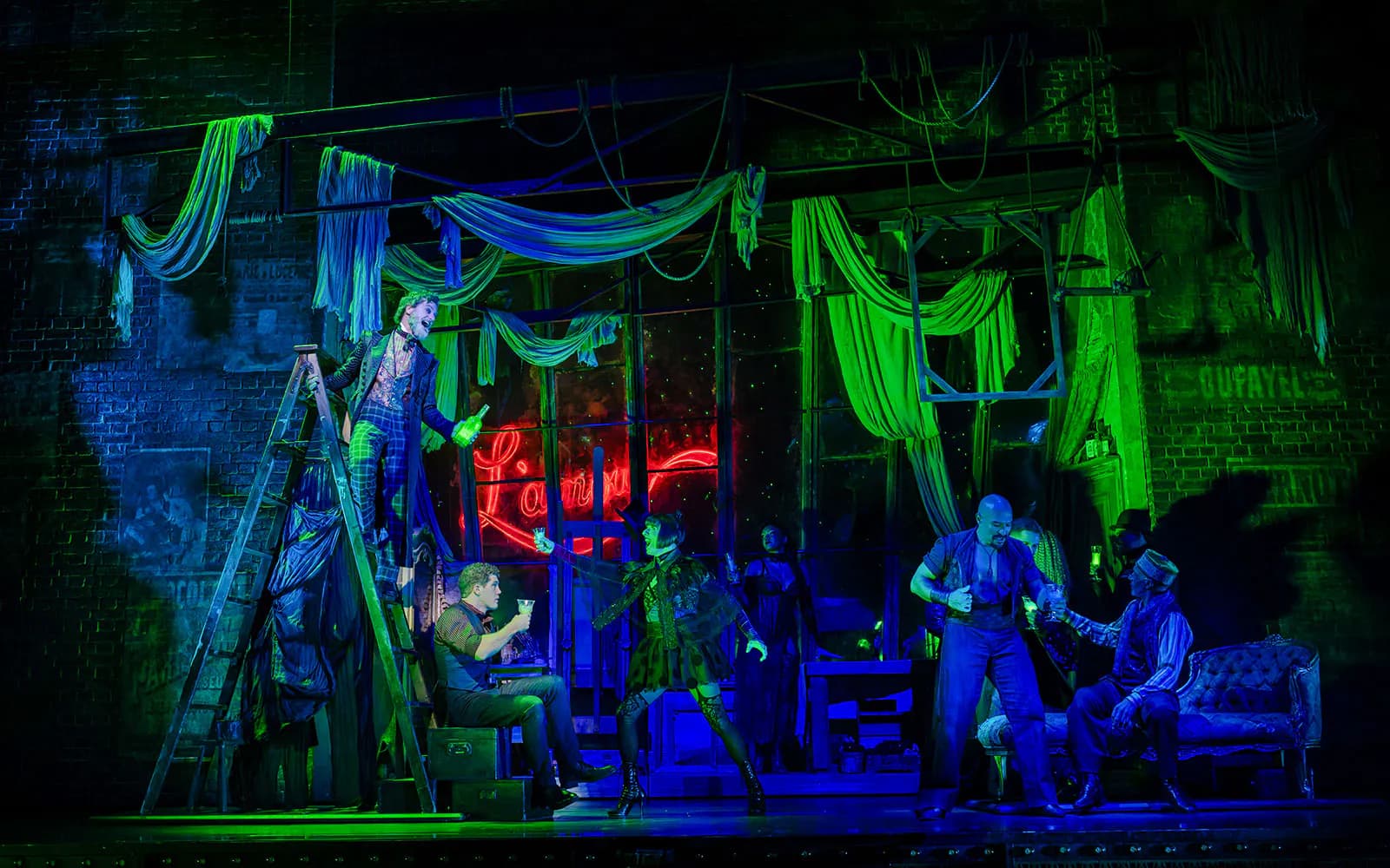 Moulin Rouge! The Musical - image 6