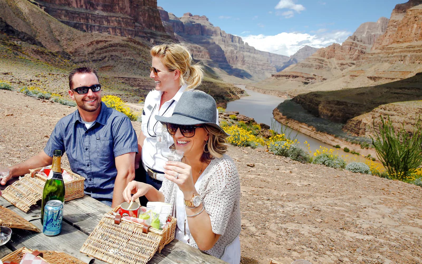 From Las Vegas: 70+ min Grand Canyon West Rim Helicopter Tour Plus Canyon Floor Landing with Champagne - image 3