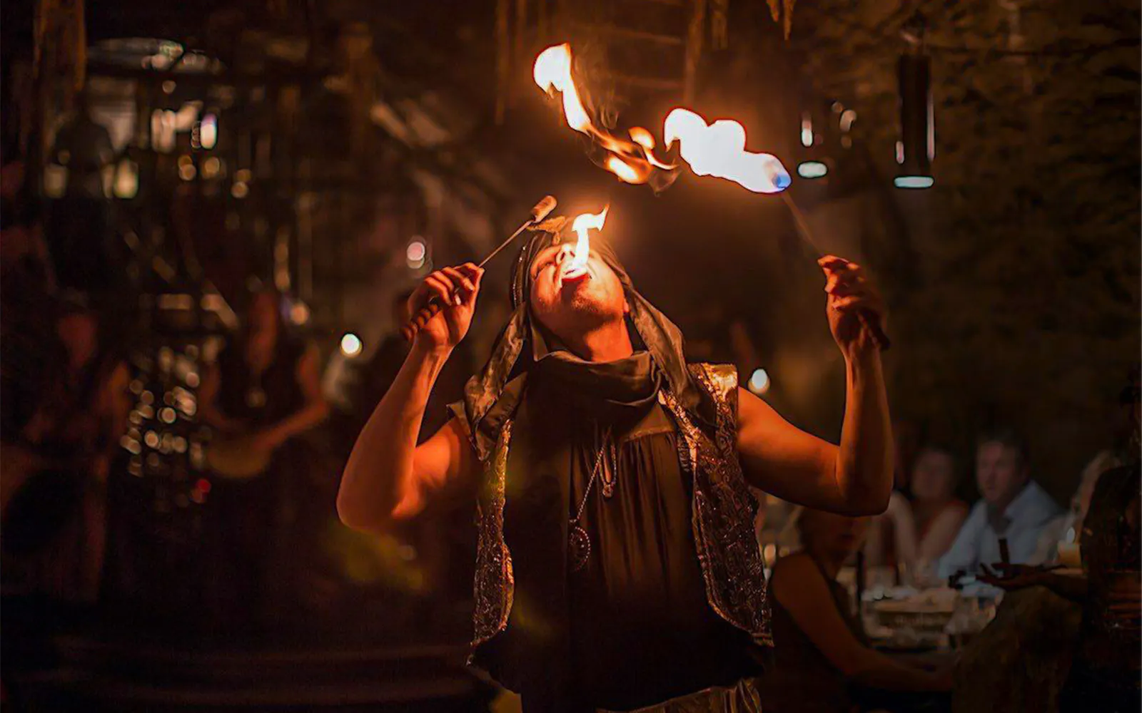 Medieval Dinner Show with Unlimited Drinks - image 7