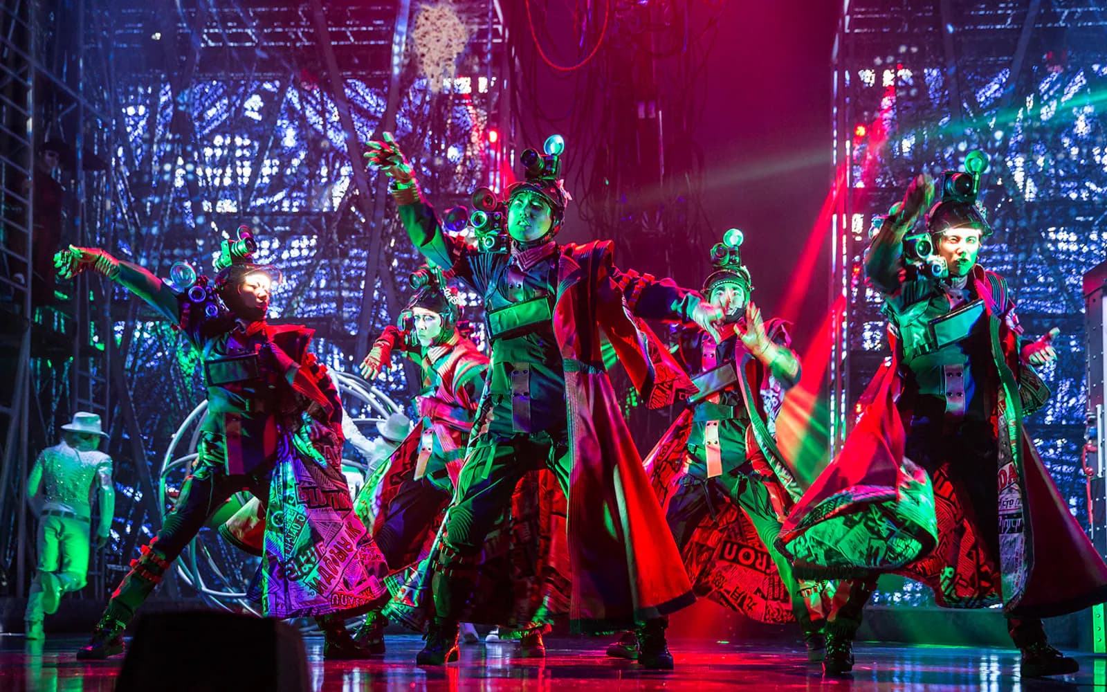 Cirque du Soleil Michael Jackson ONE: Las Vegas - image 8